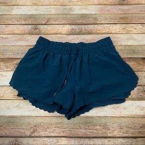 Victoria sport shorts